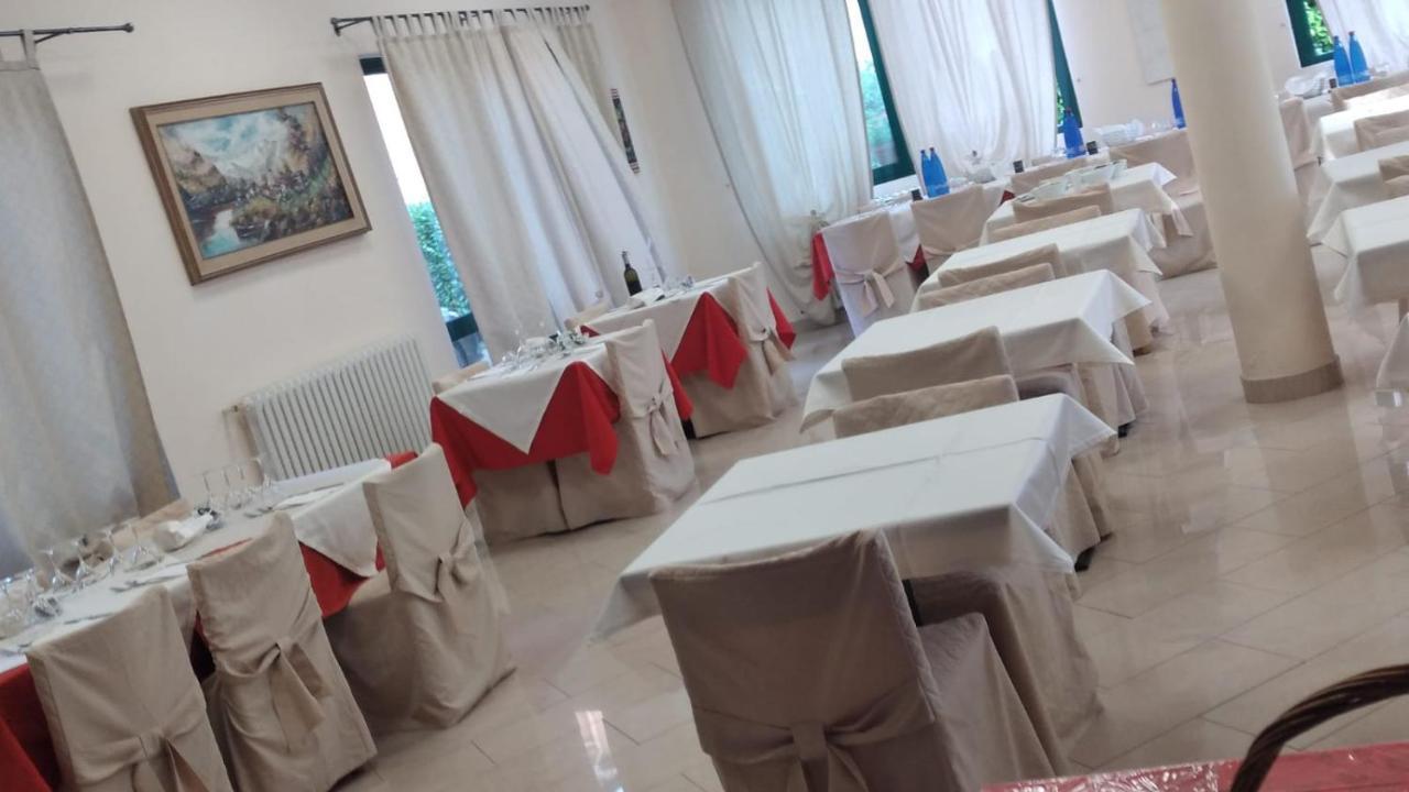 Esperia 2*